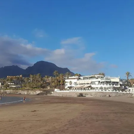 In Cristianos Лос Кристианос